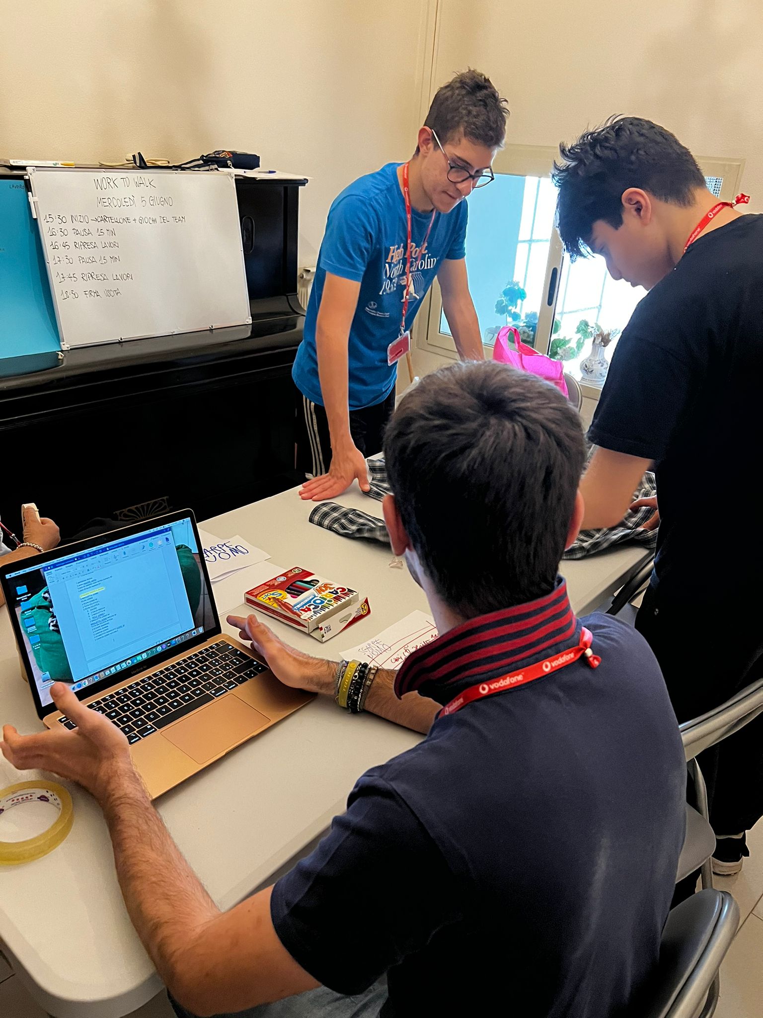 WORK TO WALK - Sulla strada dell'indipendenza